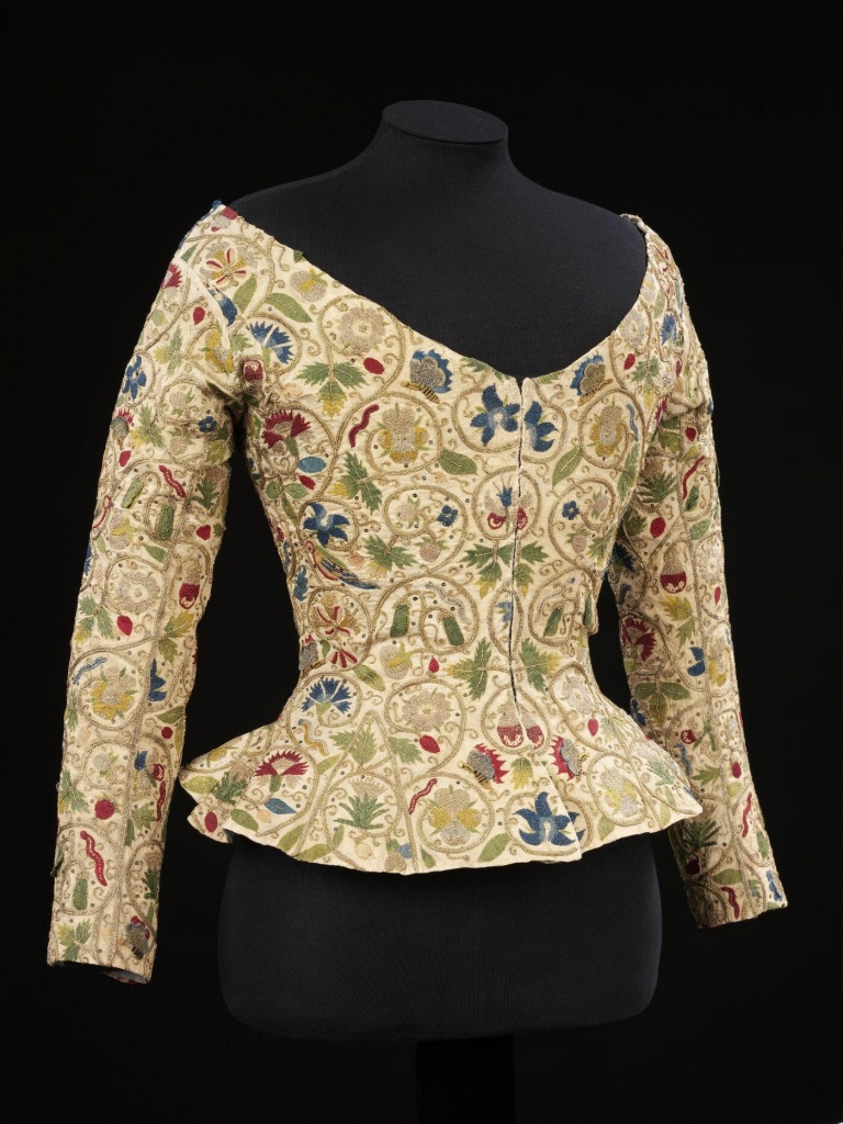 English Waistcoat 1610-1620 Музей Виктории и Альберта - Татьяна Валериус.jpg