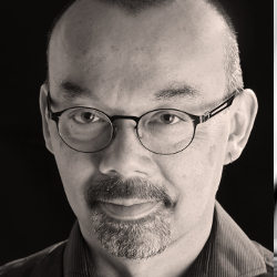 Писатель Tai Marc Le Thanh